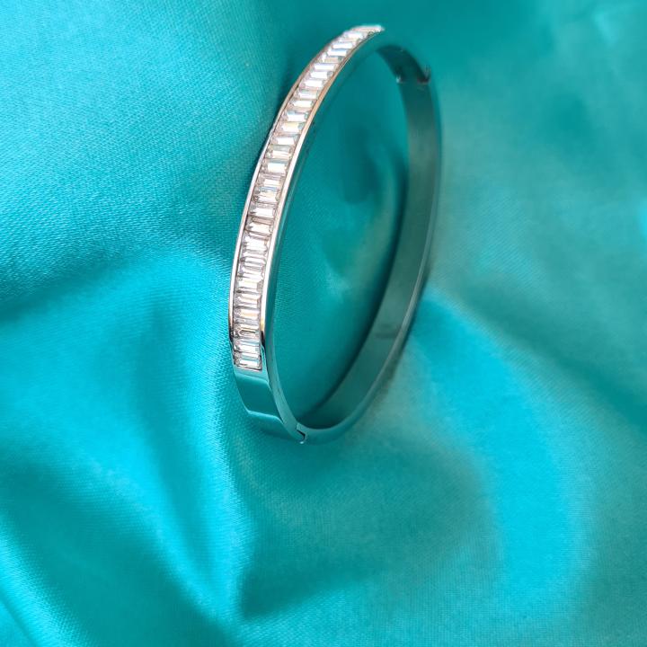 Anti-tarnish braclate_31