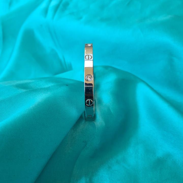 Anti-tarnish braclate_29