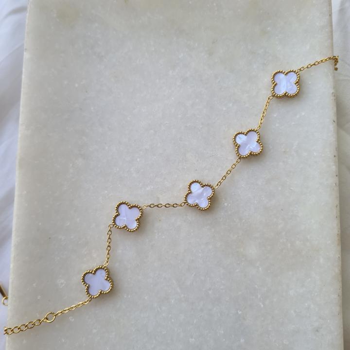 White clown bracelet