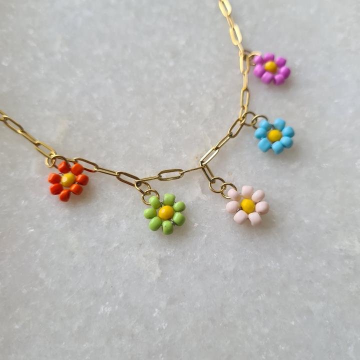 Multi colour Daisy Necklace