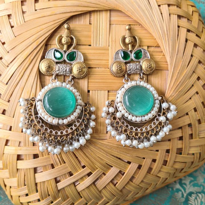 Ethnic Turquoise Earring