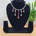 Delicate Fusion Hansli Necklace