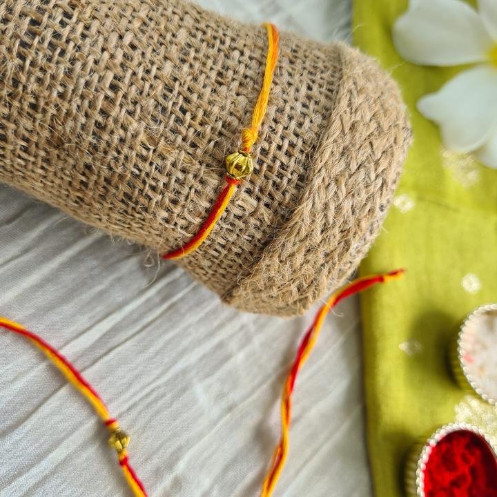Minimal Nadachadi Rakhi