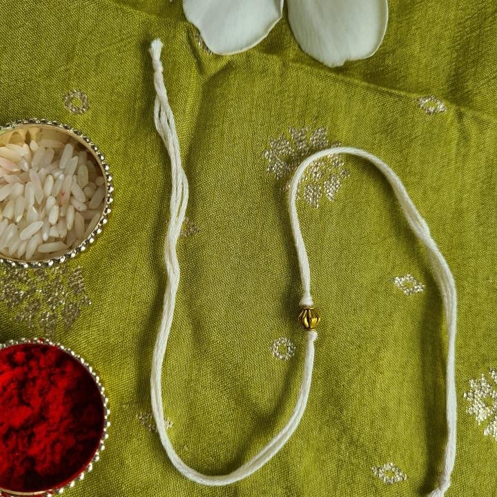 Minimal White Rakhi
