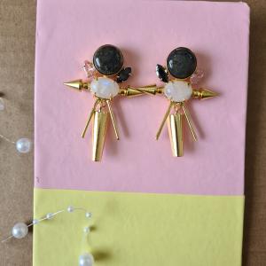 Statement Earing_26